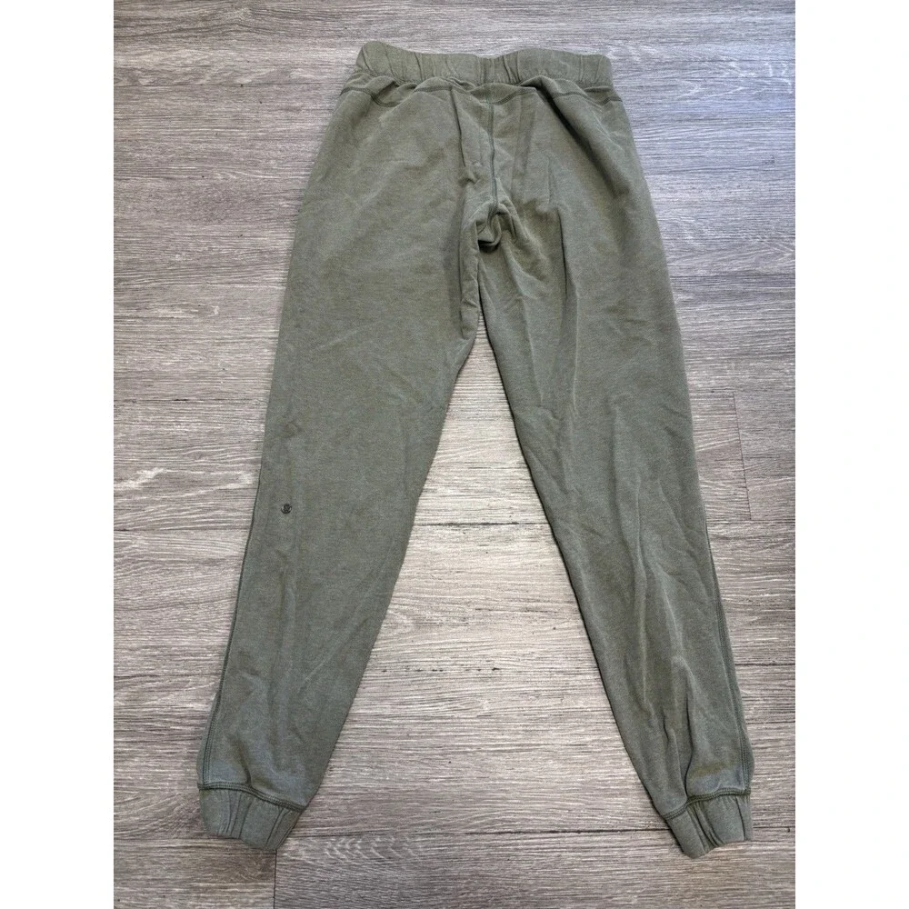 Lululemon Women's Softstreme Relaxed Fit Sweatpants Olive Green Size 4 - Picture 3 of 8